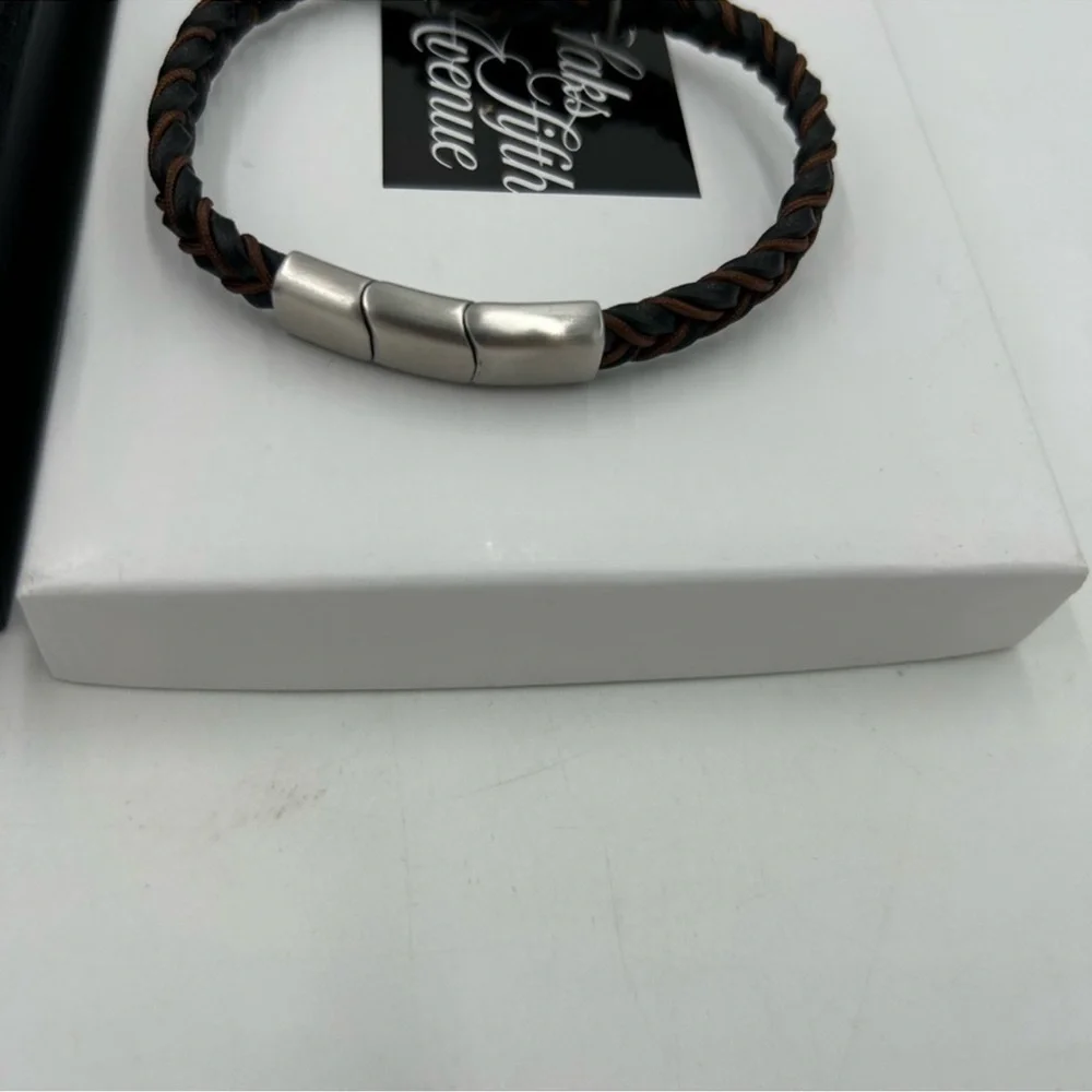 Men’s Jan Leslie braided leather bracelet.
